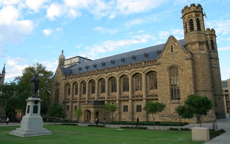 đại học Adelaide